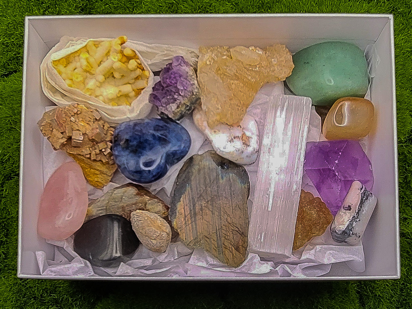 Mystery Crystal Gift Box Large!